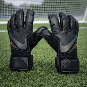 Nike GK Grip 3 Elite Black Soccer Gloves Size 5 Logo Swoosh Performance Comfort